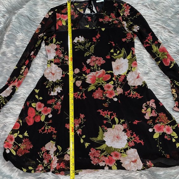 🎉 Bundle Deal: 4 for $20! 🎉 Sheer Black Kimchi Blue floral Dress - Picture 10 of 16